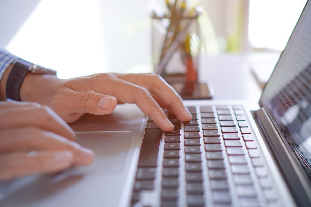 ROAS（ロアス）とは？【平均目安や計算方法・ROI（アールオーアイ）・CPA（シーピーエー）と違いを紹介】 | インバウス、内製化支援ブログ