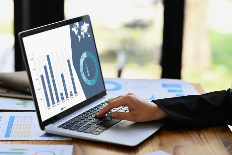 Webマーケティング代行会社おすすめ7社【費用相場と代行選びで失敗しないポイント】